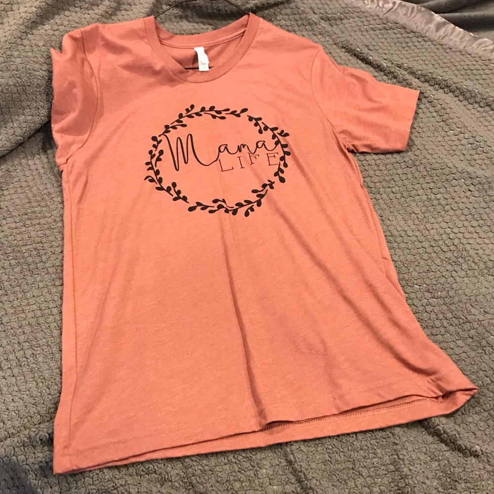 River Babe Thread small shop tee